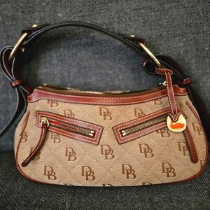 Vintage Dooney Bourke canvas leather logo shoulder bag